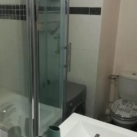Beau Avec Balcon, Vue Piscine, Parking Prive, Climatisation, Solarium, Laverie * Agde