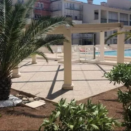 Apartment Beau Avec Balcon, Vue Piscine, Parking Prive, Climatisation, Solarium, Laverie